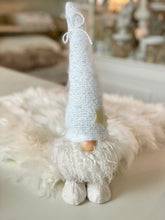 Charger l&#39;image dans la galerie, Gnome debout PM H34xL12cm
