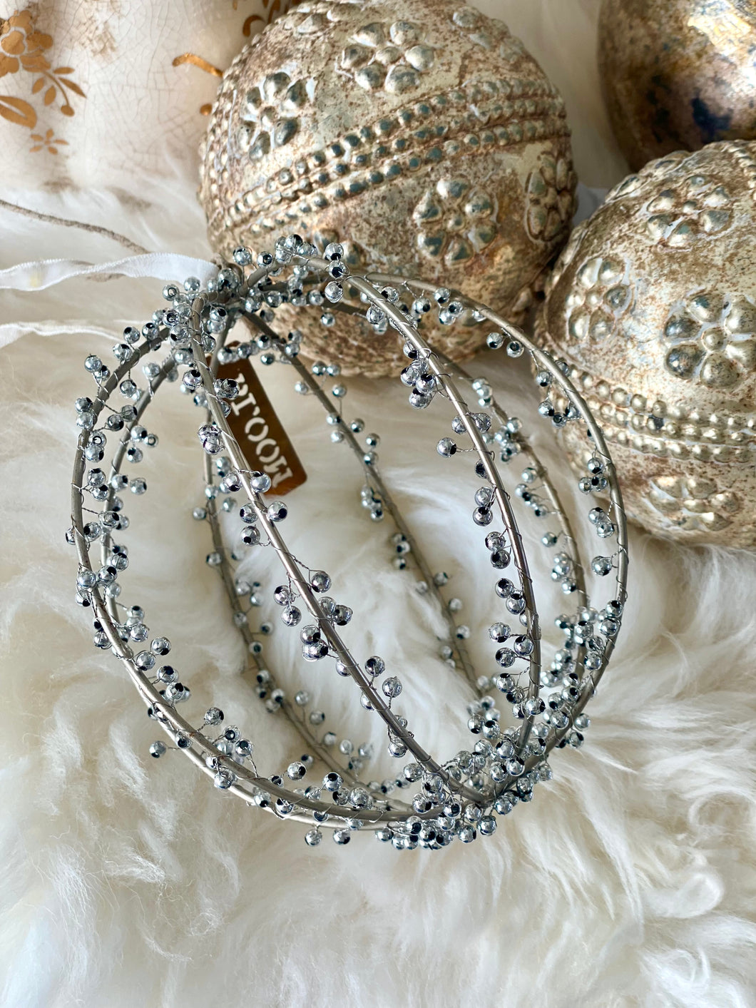 Boule métallique grelots 15cm