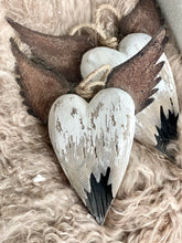 Charger l&#39;image dans la galerie, Cœur bois/métal rouillé PM H20xL17cm
