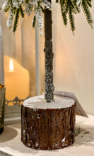 Charger l'image dans la galerie, Sapin enneigé artificiel H55xL15cm
