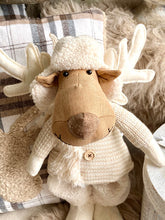 Charger l'image dans la galerie, Élan fourrure et laine H45xL25cm
