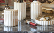 Charger l'image dans la galerie, Porte savon Éclat Nacré en céramique
