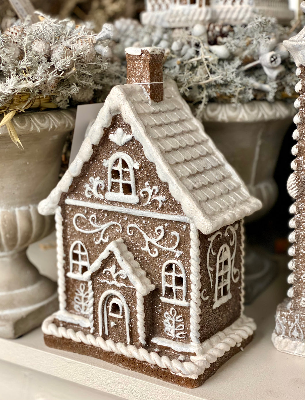 Maison pain d’épice lumineuse H23xL16xP10cm