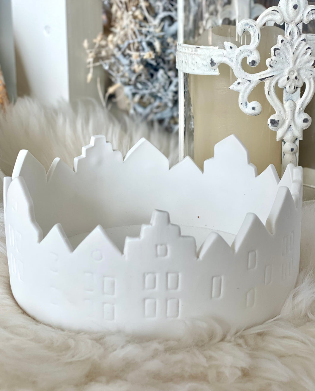 Plateau maisons céramique blanc cassé GM 22cm