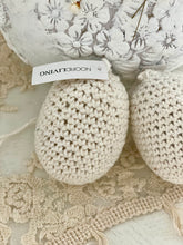 Charger l&#39;image dans la galerie, Oeuf en crochet H10xL6cm
