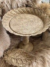 Charger l'image dans la galerie, Plateau sur pied métallique brun H27xL25cm
