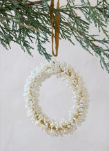 Charger l'image dans la galerie, Suspension en perles 8cm
