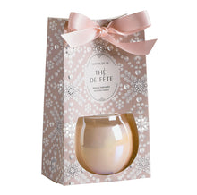 Charger l'image dans la galerie, Bougie parfumée 170g Fête Nacrée Mathilde M- senteur Thé de Fête
