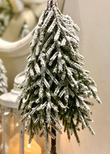 Charger l'image dans la galerie, Sapin enneigé artificiel H55xL15cm
