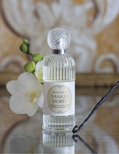 Charger l'image dans la galerie, Spray ambiance Les Intemporelles Mathilde M 100ml - Vanille Dorée
