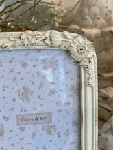 Charger l'image dans la galerie, Cadre photo H19xL14cm pour photo 10x15cm
