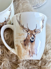 Charger l'image dans la galerie, Mug céramique décor cerf H11xL13cm

