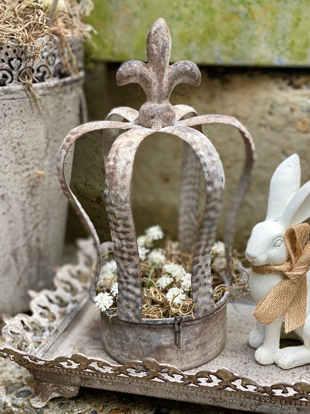 Photophore zinc vieilli H25x13cm ( garni de mousse et fleurs)