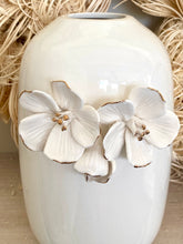 Charger l'image dans la galerie, Vase céramique Mathilde M H22xL11cm
