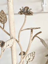 Charger l'image dans la galerie, Lampe sur pied métallique décors fleurs H79xL33cm
