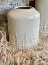 Charger l'image dans la galerie, Vase décor cerf/forêt H25xL13cm
