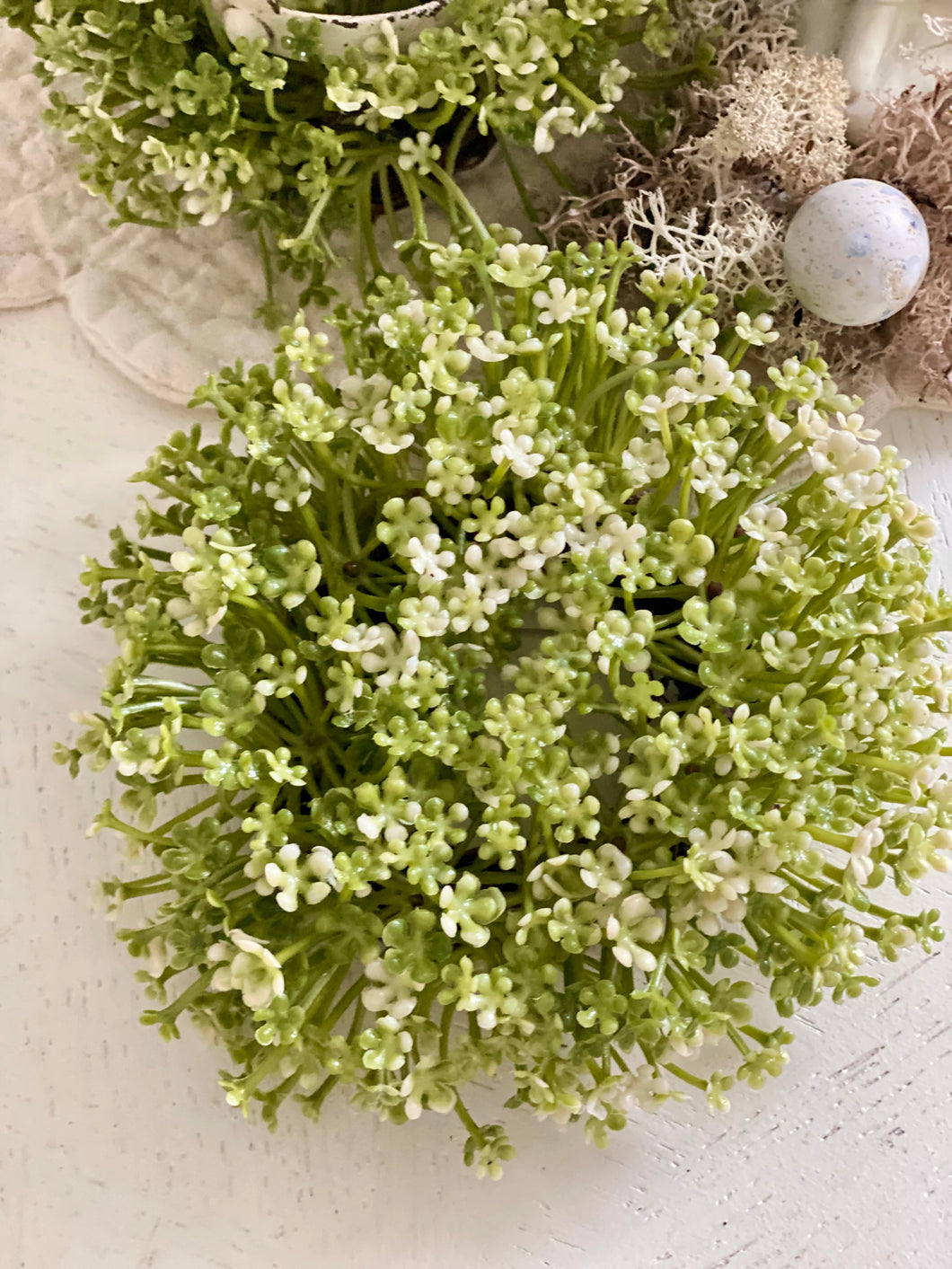 Couronne végétale fleurie artificielle 15cm
