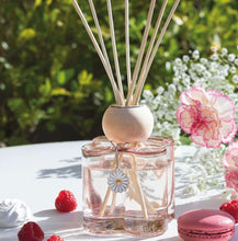 Charger l'image dans la galerie, Diffuseur de parfum d’ambiance 180ml Gourmandise d’été - Macaron Framboise
