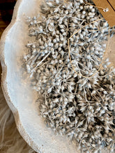 Charger l'image dans la galerie, Couronne blanche naturelle 20cm

