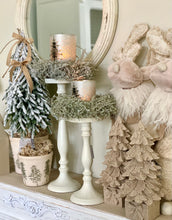 Charger l&#39;image dans la galerie, Bougeoir haut métallique crème PM H25xL11cm
