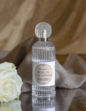 Charger l'image dans la galerie, Spray ambiance Les Intemporelles Mathilde M 100ml - Bois de Cachemire
