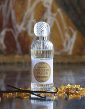 Charger l'image dans la galerie, Spray ambiance Les Intemporelles Mathilde M 100ml - Douceur d’Ambre
