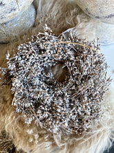 Charger l'image dans la galerie, Couronne branches artificielles 20cm
