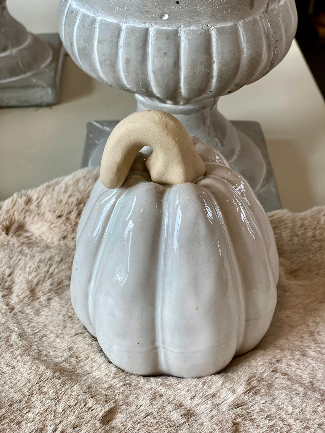 Courge céramique gris/beige H13xL11cm