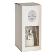 Charger l'image dans la galerie, Diffuseur de parfum d’ambiance Amour de Fleur 200ml - Fleur de Coton
