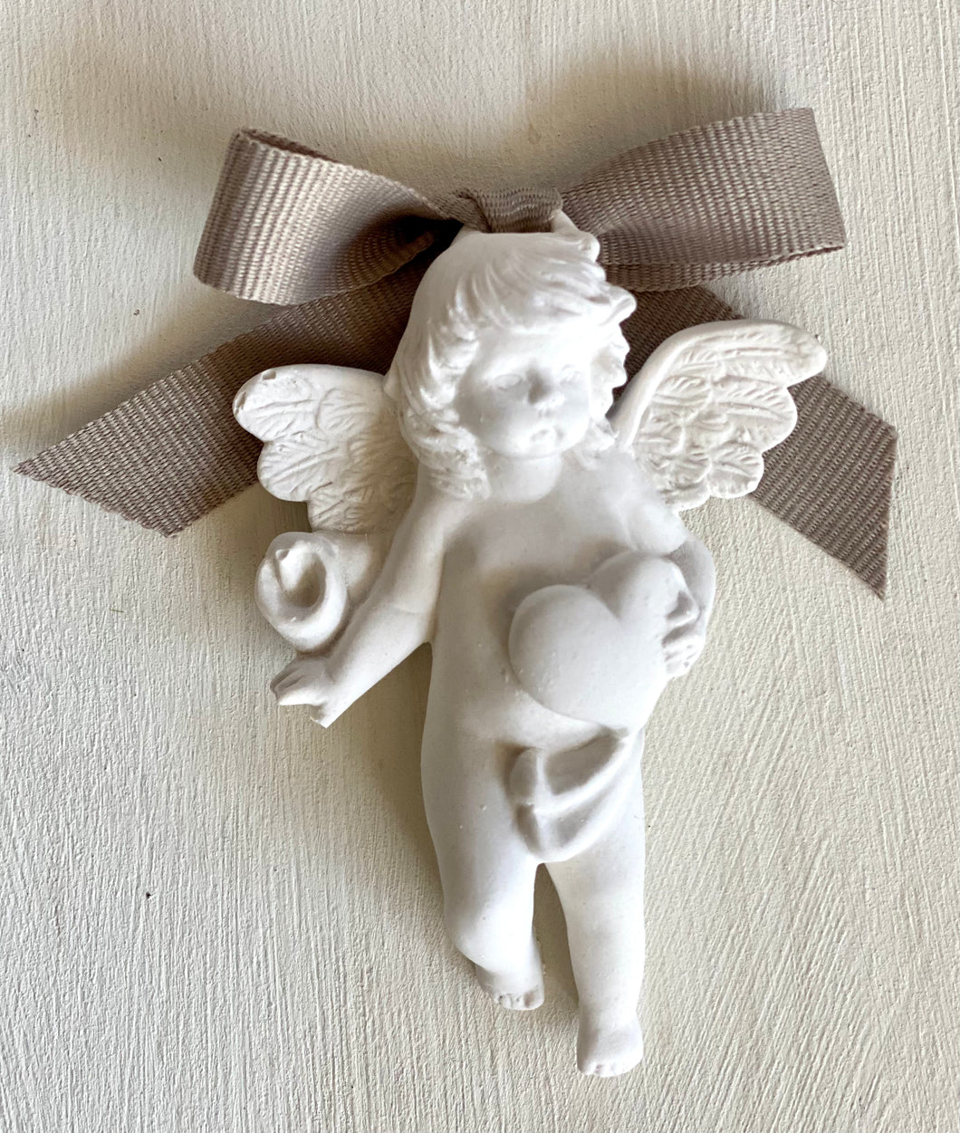 Décor parfumé angelot avec coeur